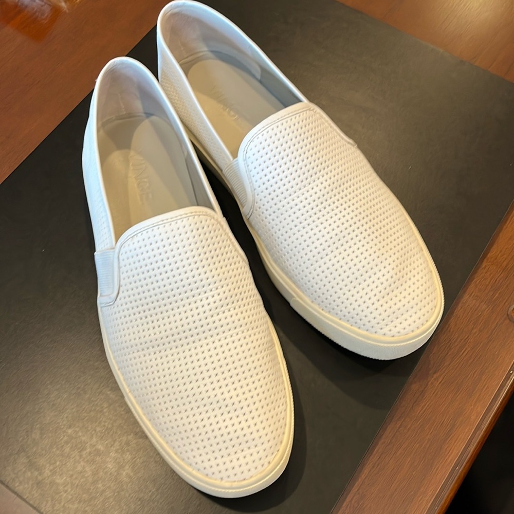 VINCE women Blair slip on sneaker